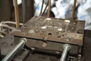 LES MANCHES PLASTIQUES